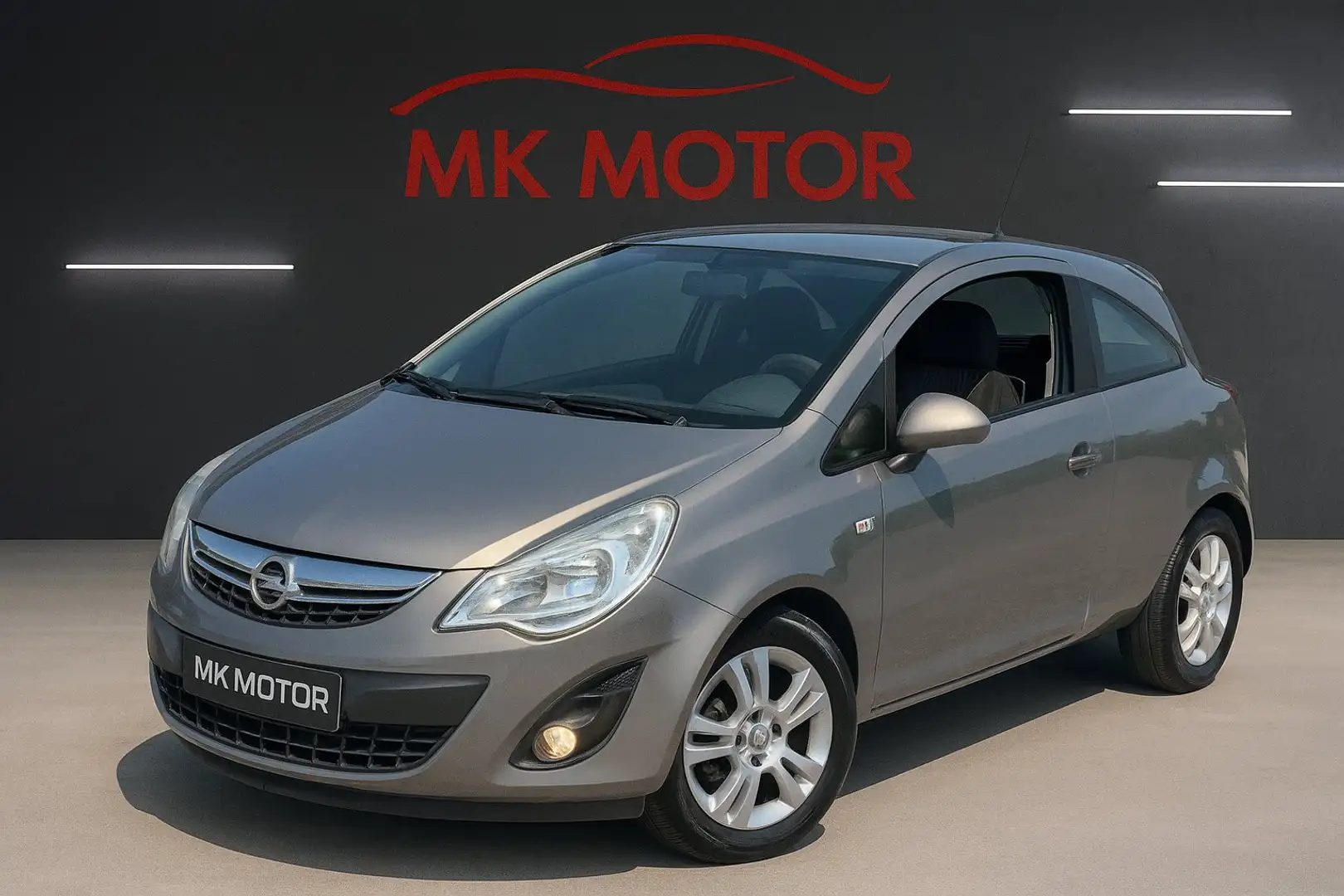 Opel Corsa 🟢1.2 ESSENCE 86 CV - 1ER PROPRI - CRUISE- AIRCO Argent - 1