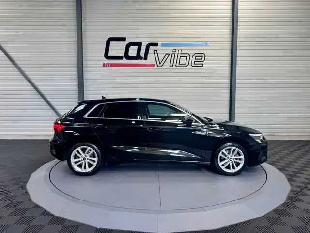Audi A3 view 9