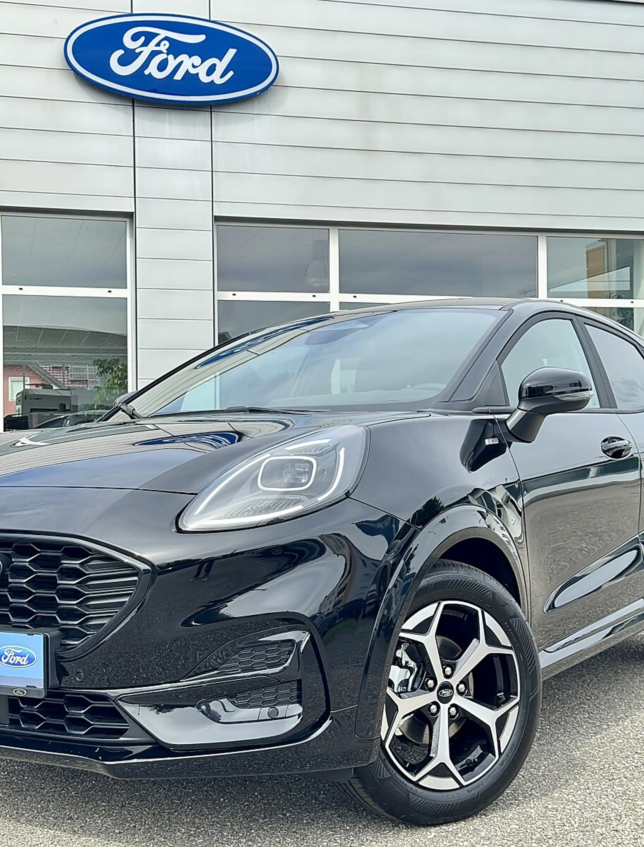 Ford Puma 1,0 EcoBoost Hybrid ST-Line — photo 2