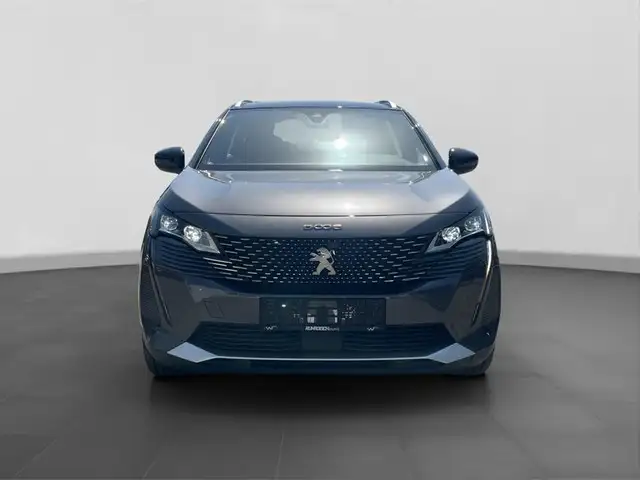 Peugeot 5008 view 6