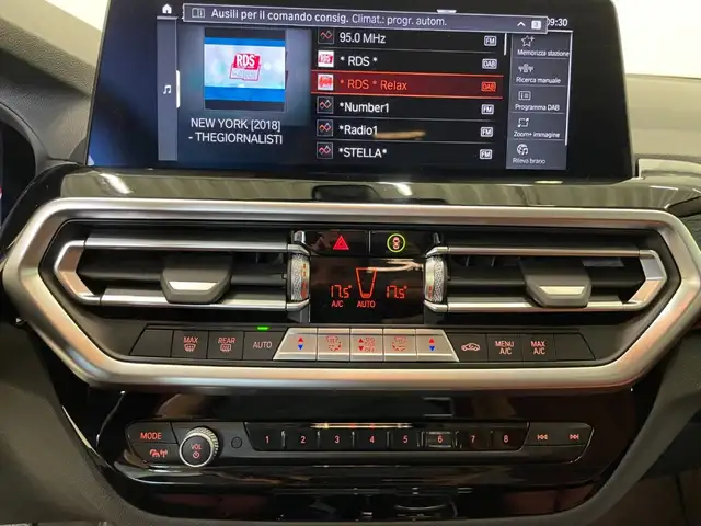 BMW X3 view 14