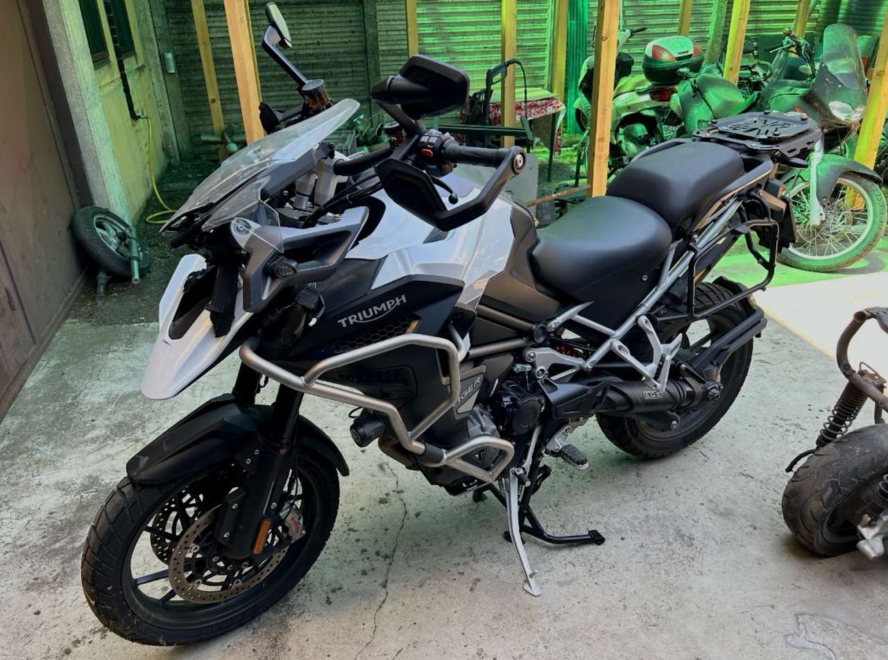 Triumph Tiger 1200 GT EXPLORER