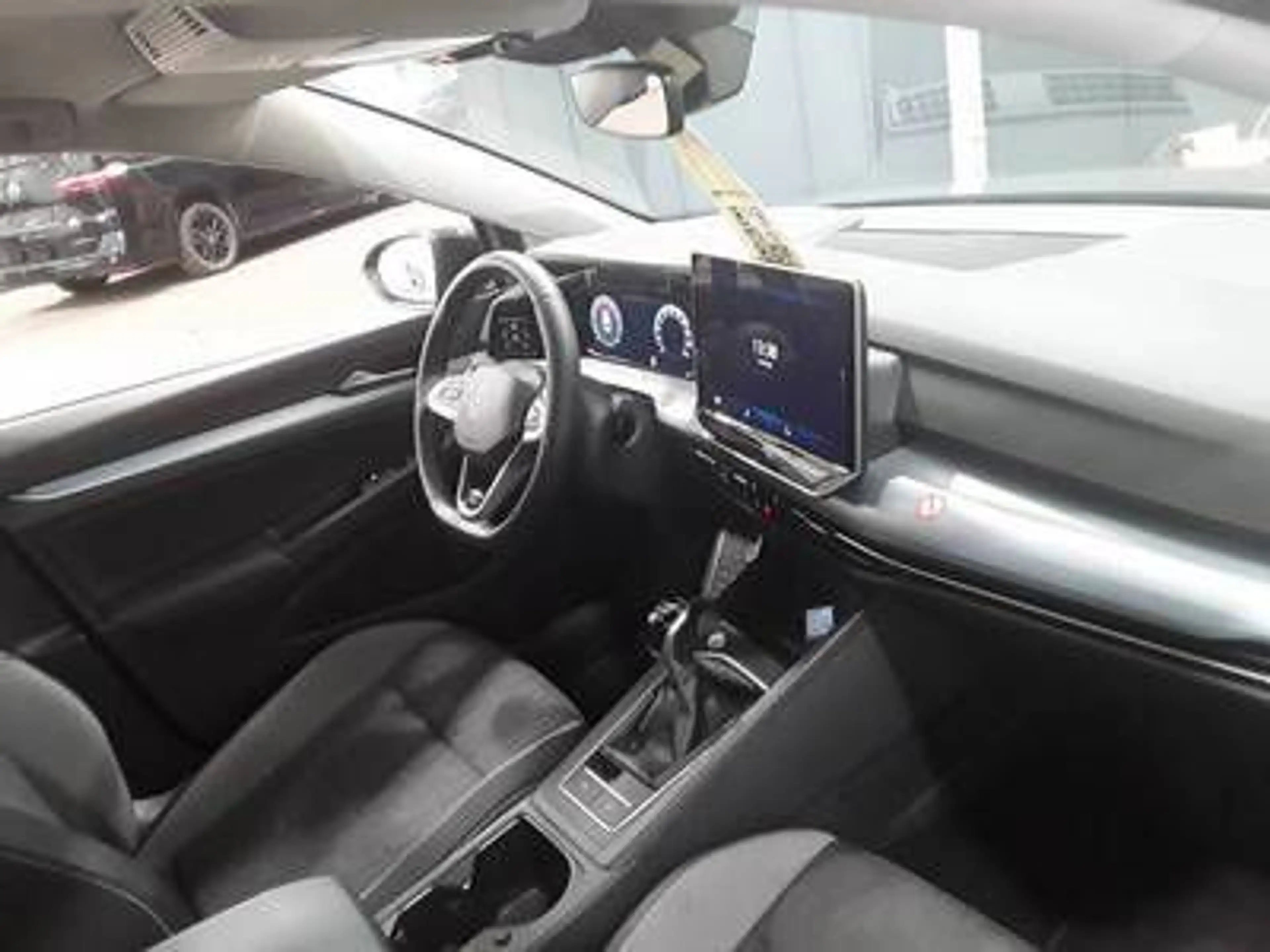 Volkswagen Golf Variant Golf VIII Variant 1.5 TSI GOAL | NAVI | AHK | — photo 4