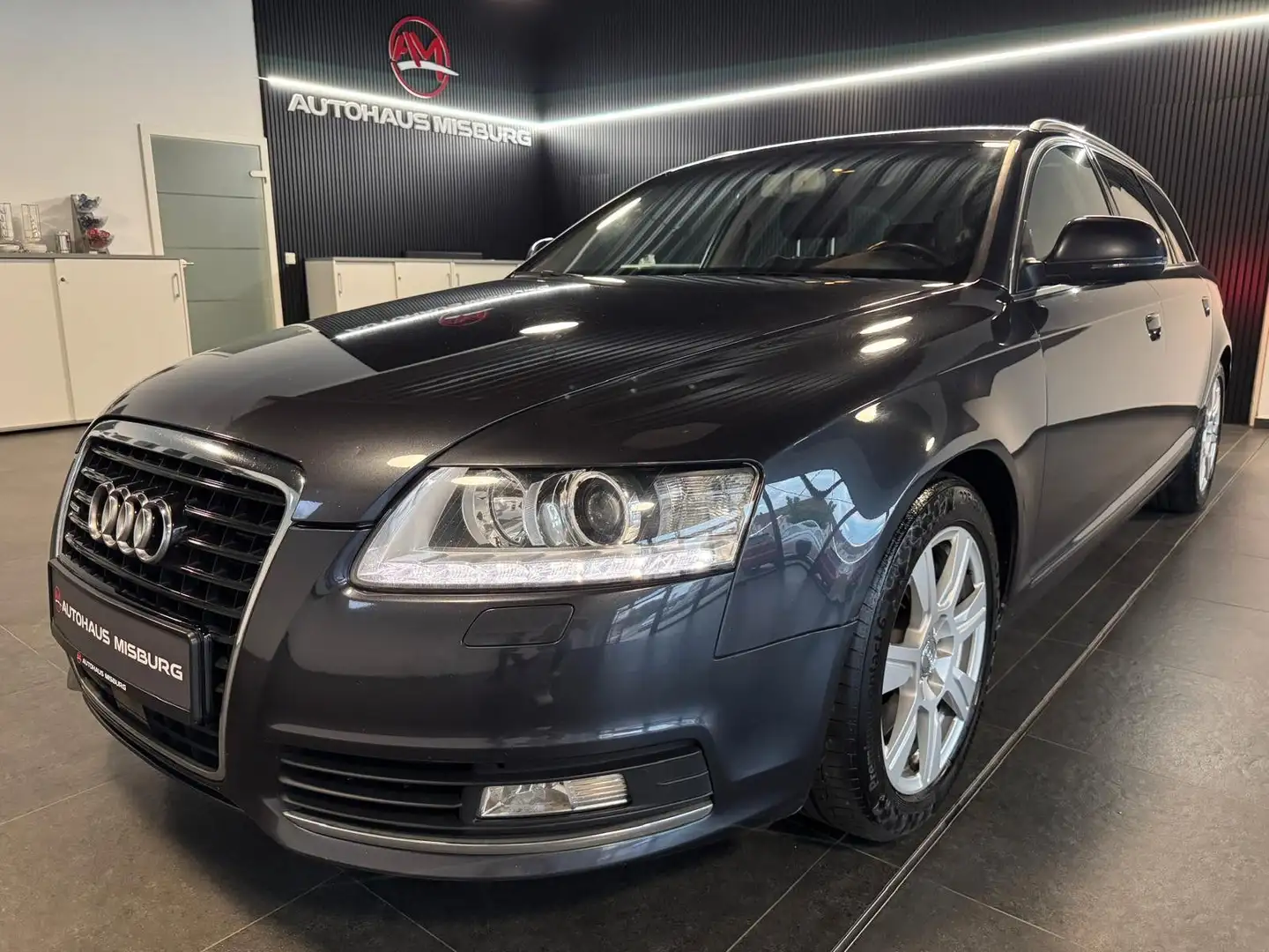 Audi A6 Avant 3.0 TDI quattro / Stand-Hz+AHK+Tempomat Grau - 1