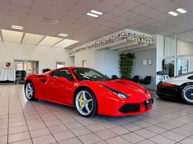 Ferrari 488 F1 LIFT / RACINGSEATS / KAMERA