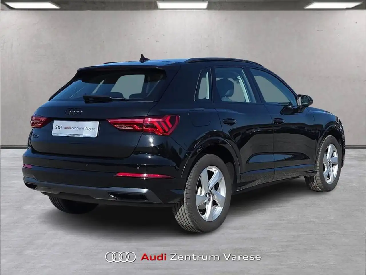 Audi Q3 35 1.5 tfsi Business Advanced s-tronic 4