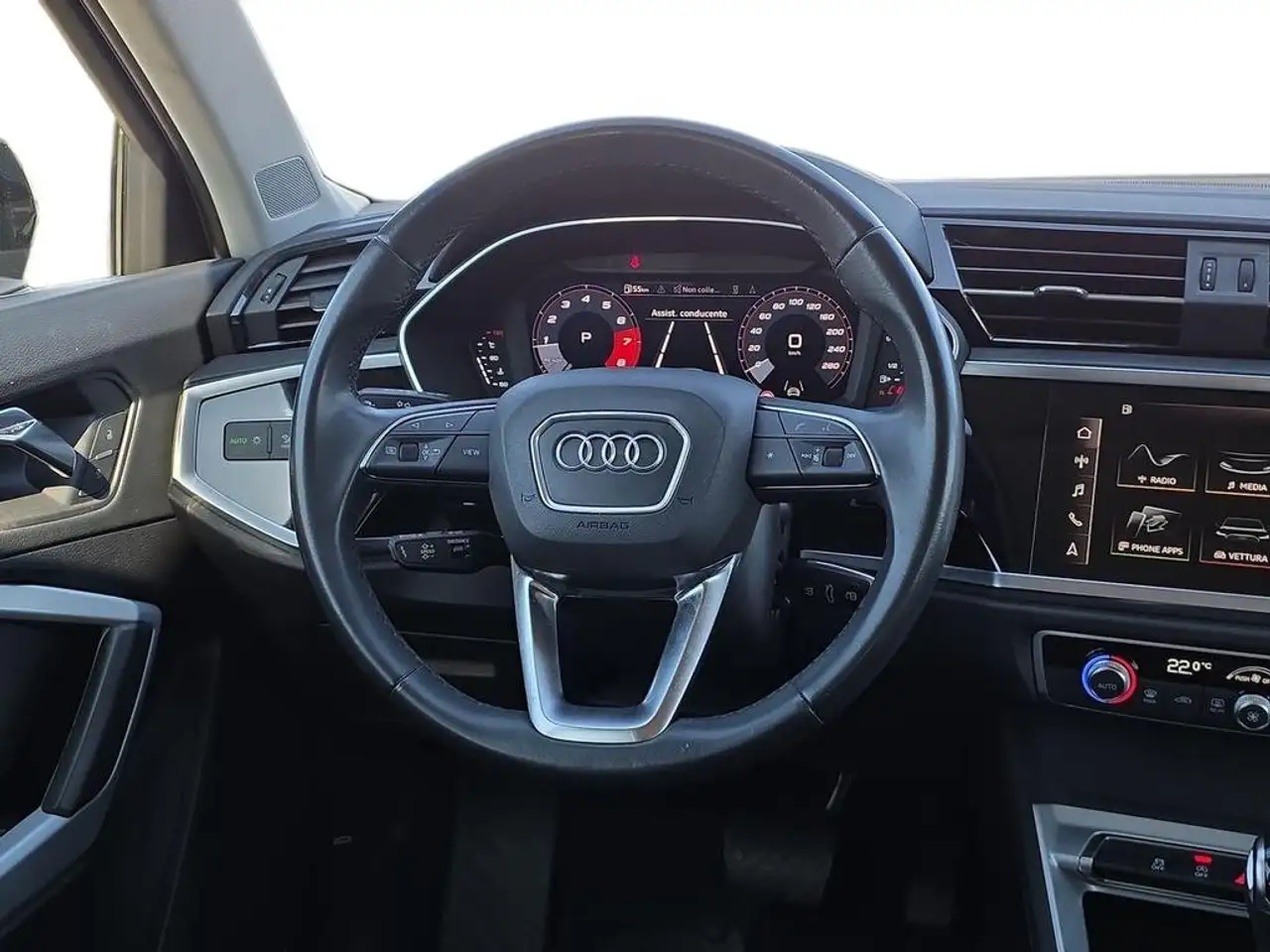Audi Q3 35 1.5 tfsi Business Advanced s-tronic 10