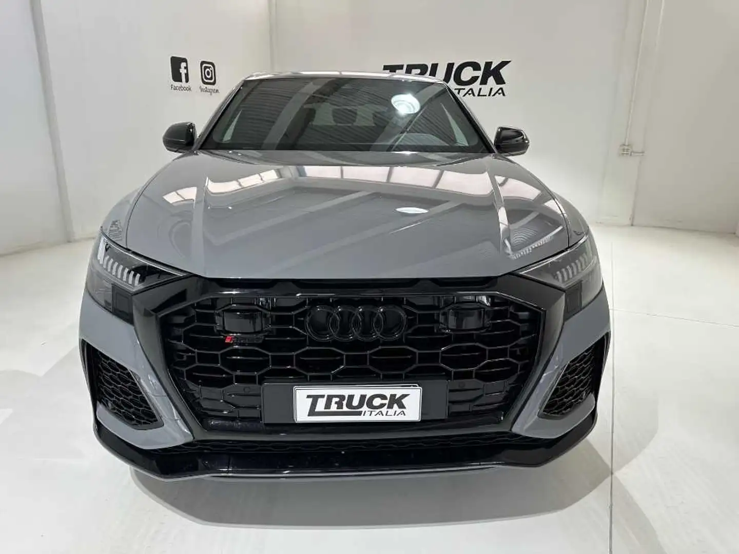 Audi RS Q8 - RS Q8 4.0 mhev quattro tiptronic Сірий - 2