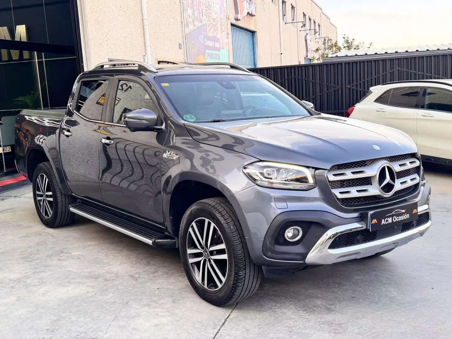 Mercedes-Benz Clase X 350d Progressive 4Matic Aut. Gris - 2