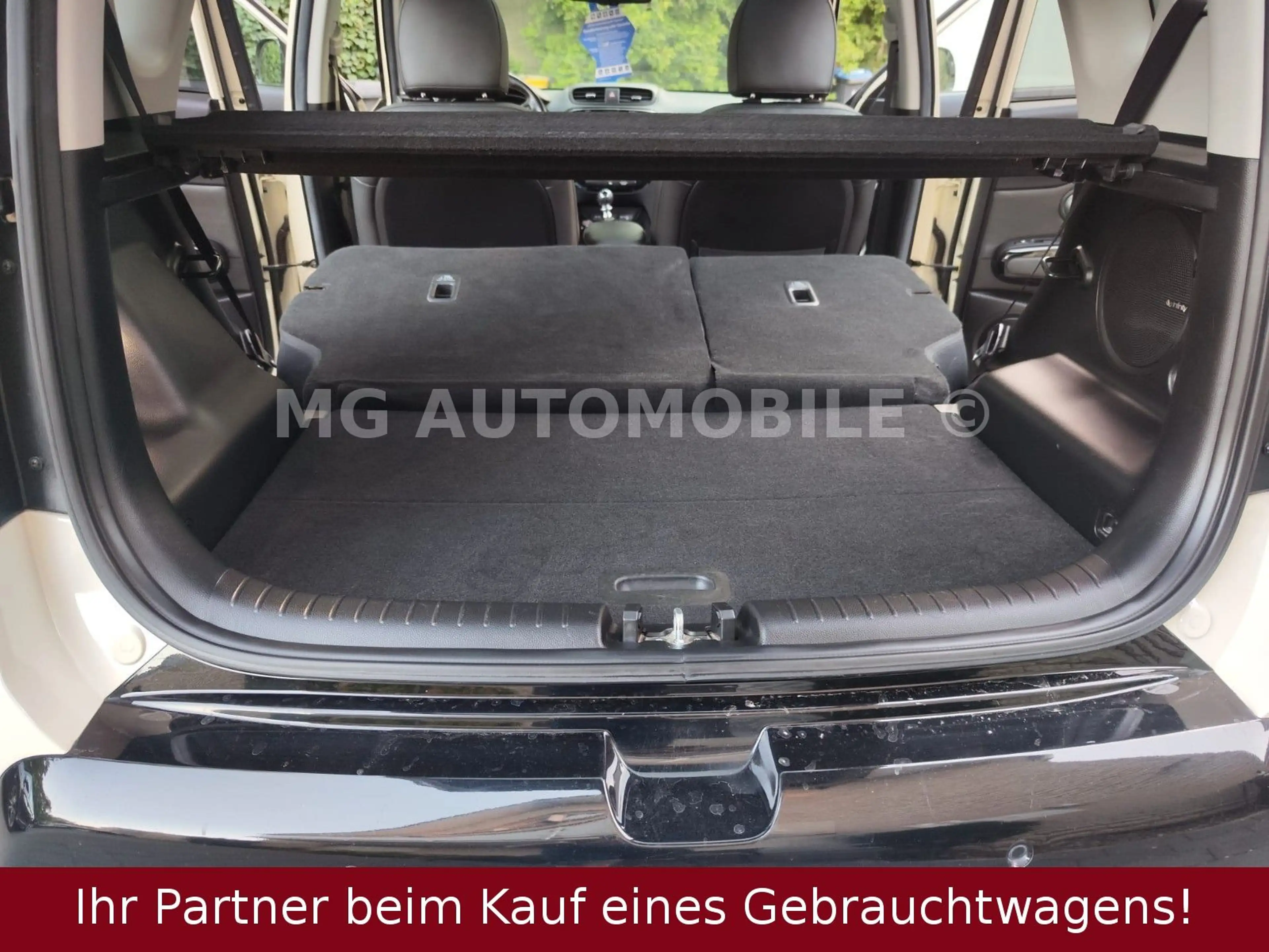Kia Soul 1.6 CRDi Spirit Vip-Paket Anhängerkupplung — photo 10