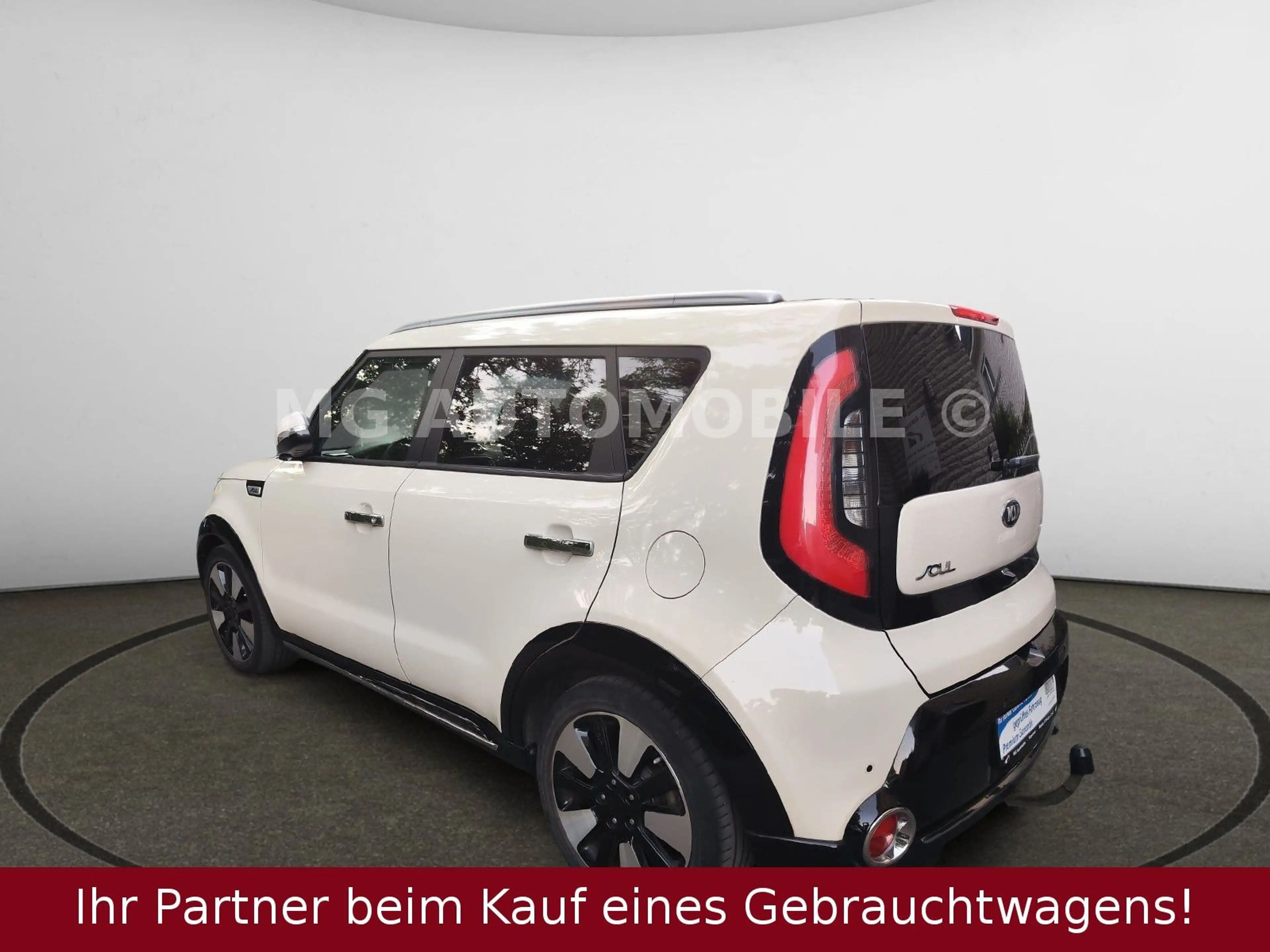 Kia Soul 1.6 CRDi Spirit Vip-Paket Anhängerkupplung — photo 7