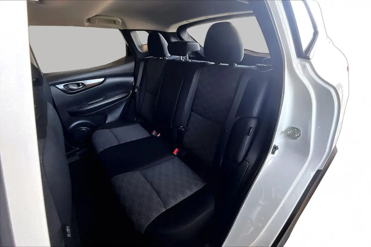 Nissan Qashqai снимка Nissan Qashqai