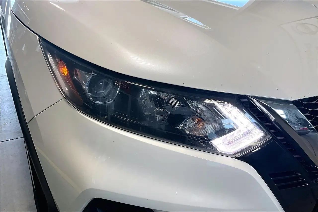 Nissan Qashqai снимка Nissan Qashqai