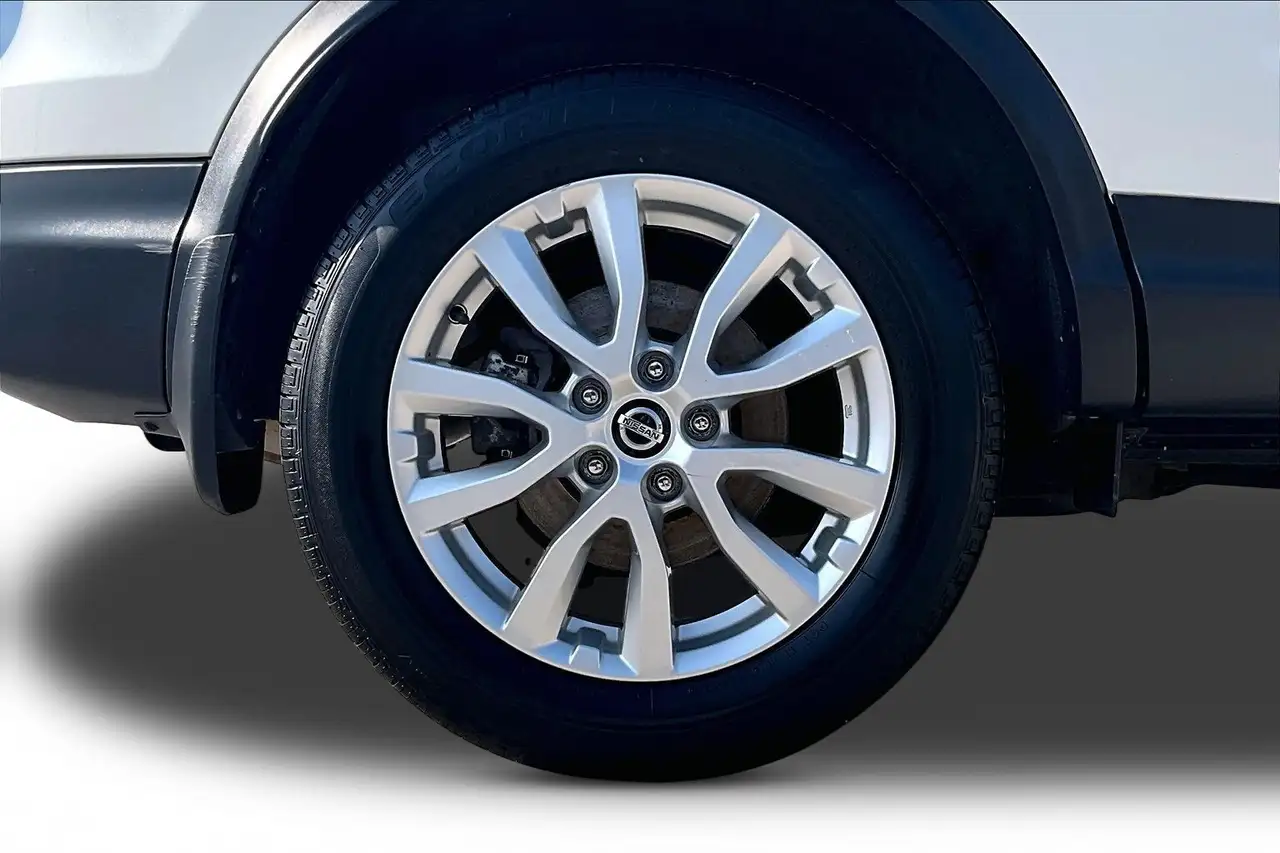 Nissan Qashqai снимка Nissan Qashqai
