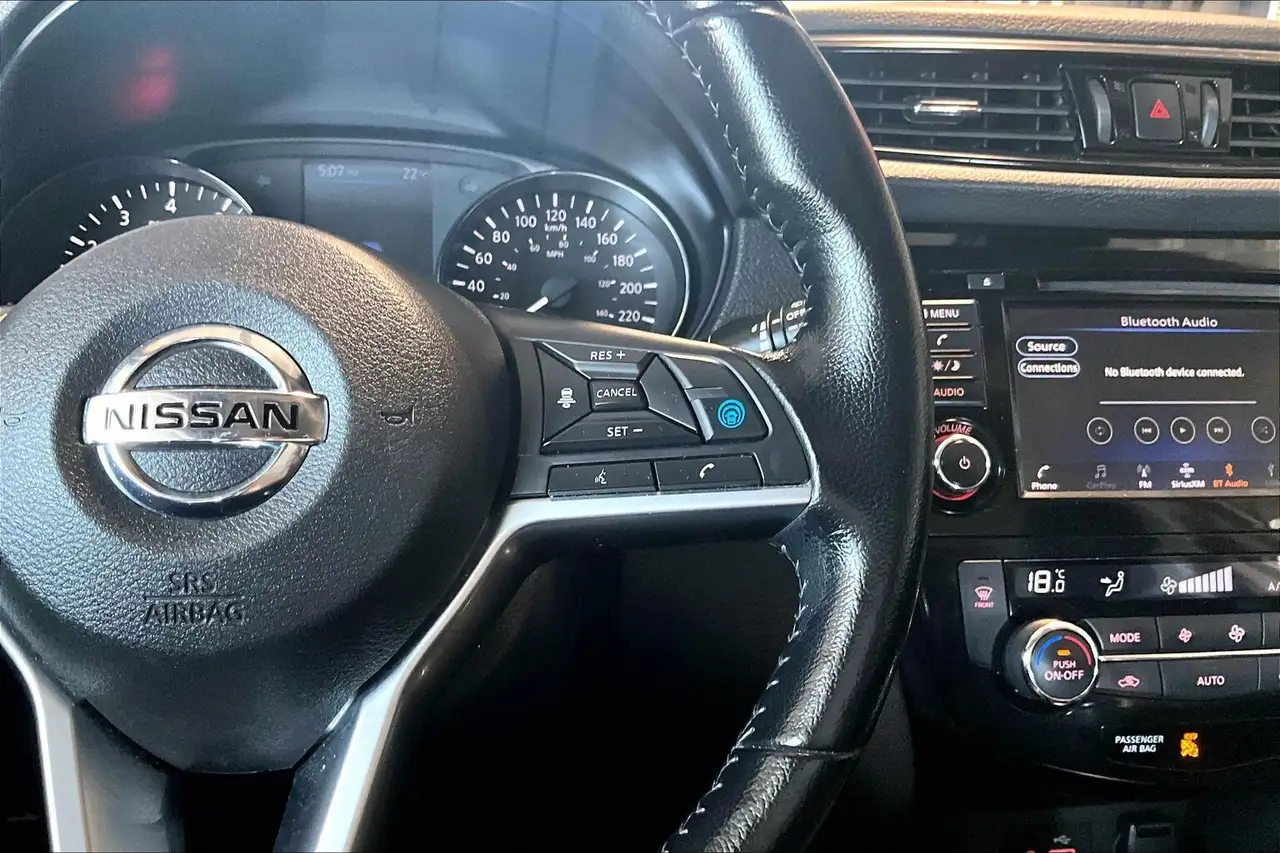 Nissan Qashqai снимка Nissan Qashqai