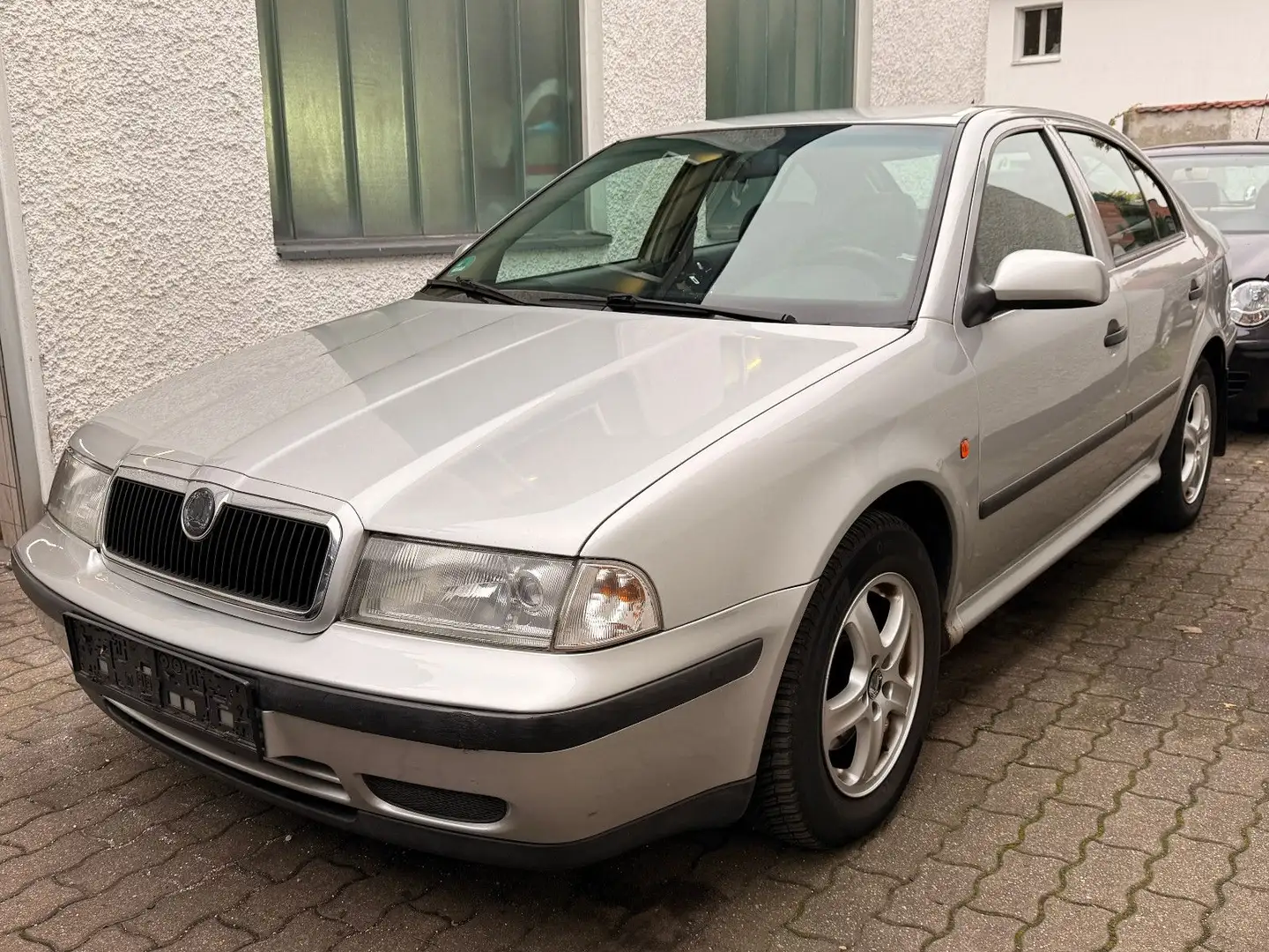 Skoda Octavia .Lim.Automatik Klima Alufelgen Silber - 1