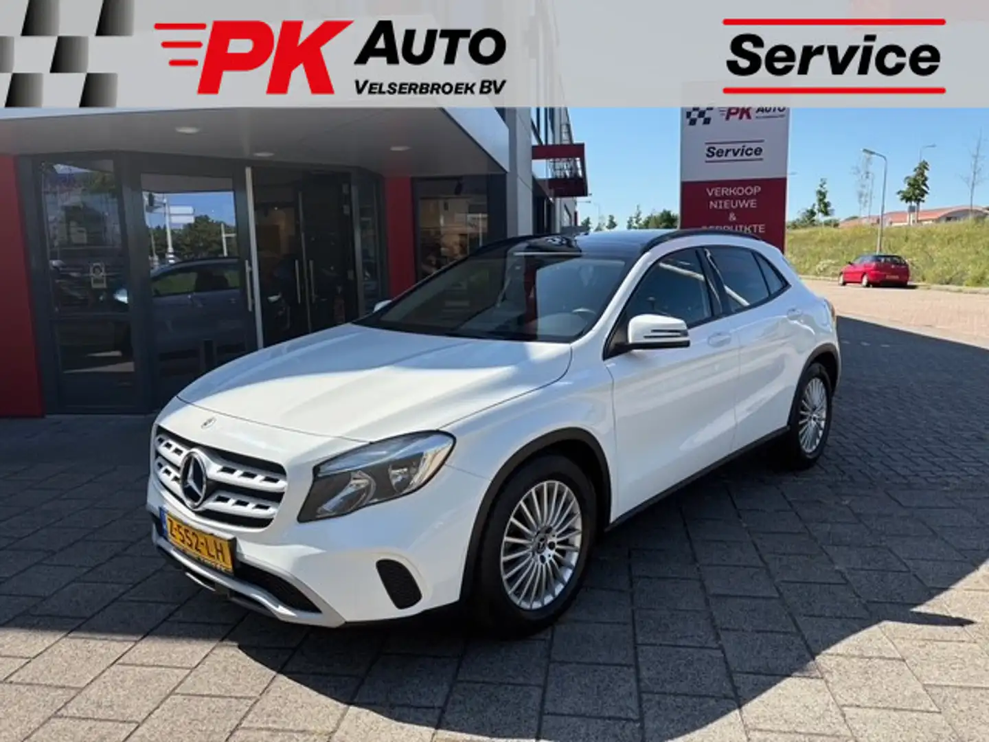Mercedes-Benz GLA 180 Business Solution | Navi \ Camera | 66.447 km Deal Wit - 1