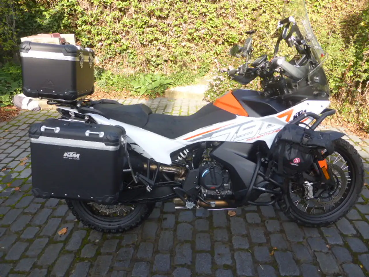 KTM 790 Adventure