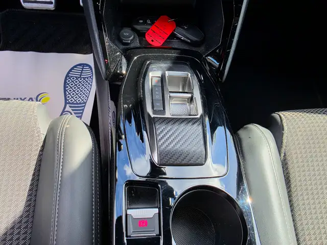 Peugeot 2008 view 15