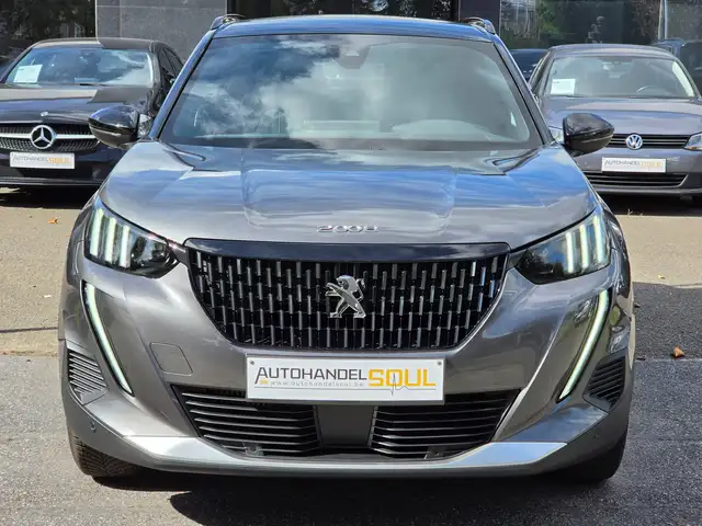 Peugeot 2008 view 6
