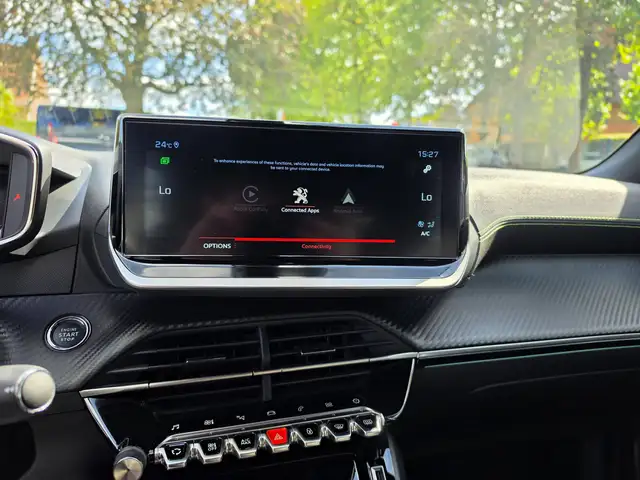 Peugeot 2008 view 13