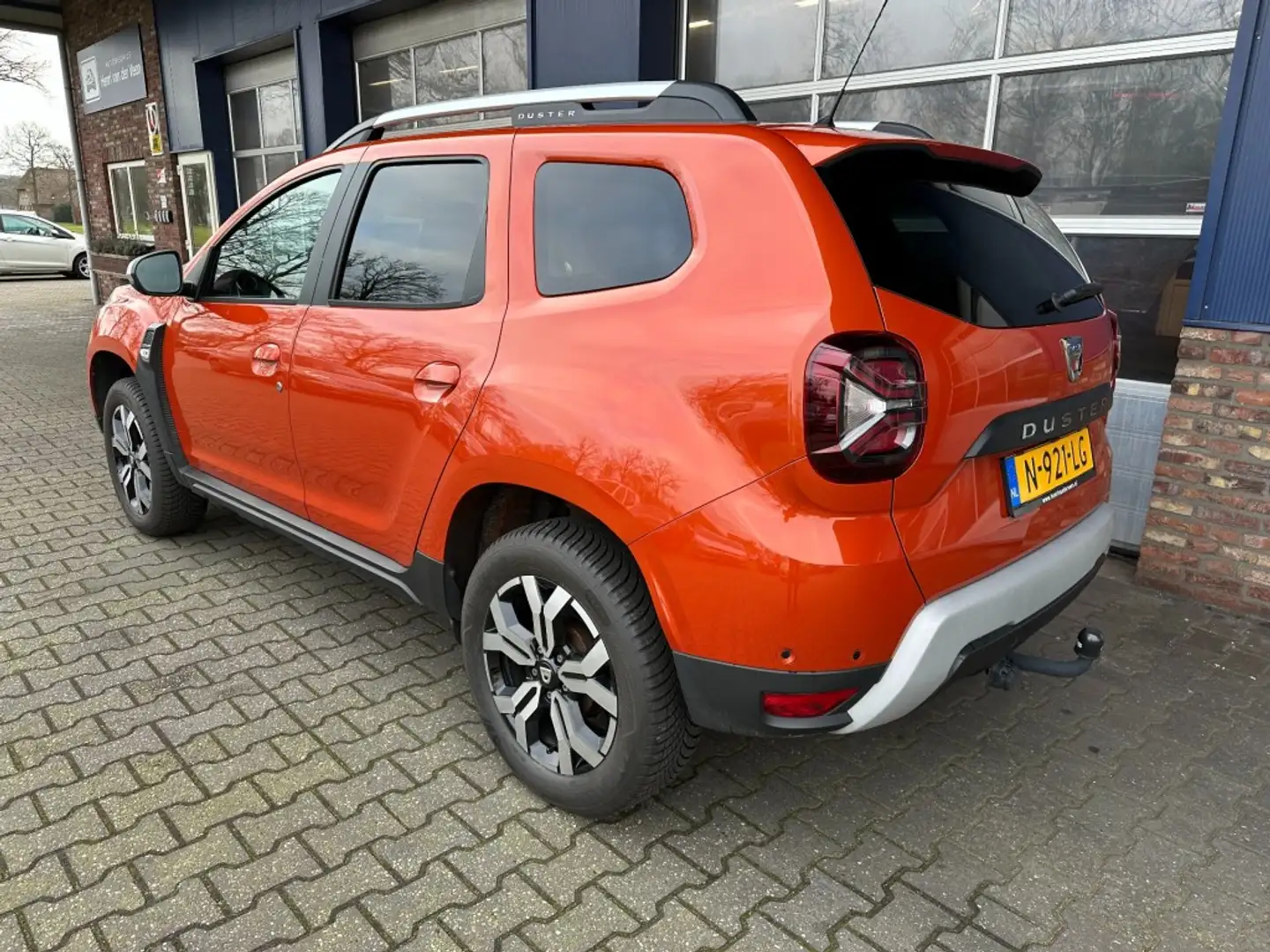 Dacia Duster 1.0 TCE BIF PRESTIGE TREKHAAK.  360 GR.CAMERA. ALL Arancione - 2