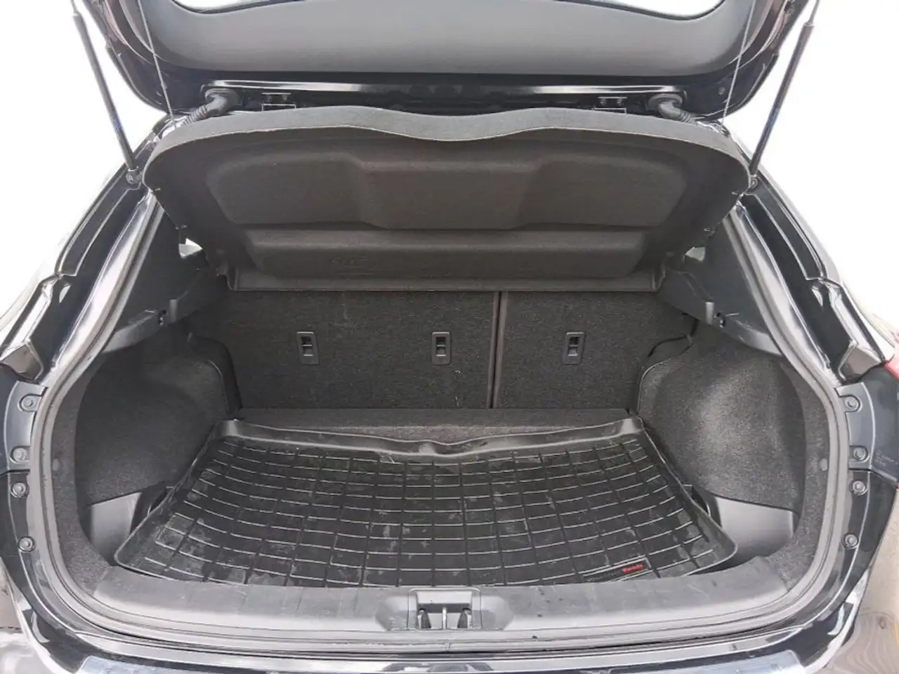 Nissan Qashqai снимка Nissan Qashqai