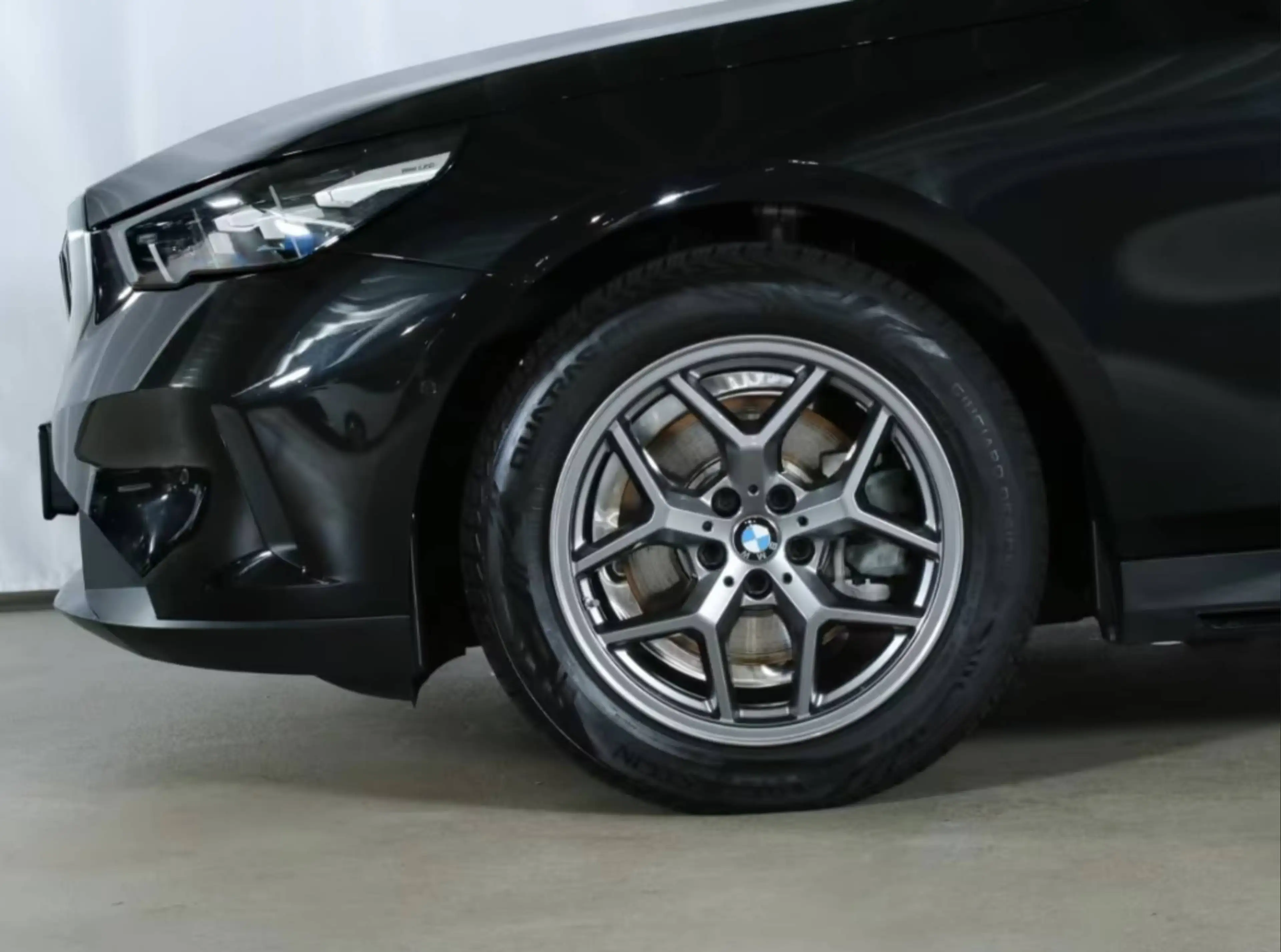 BMW 520 520 i — photo 6