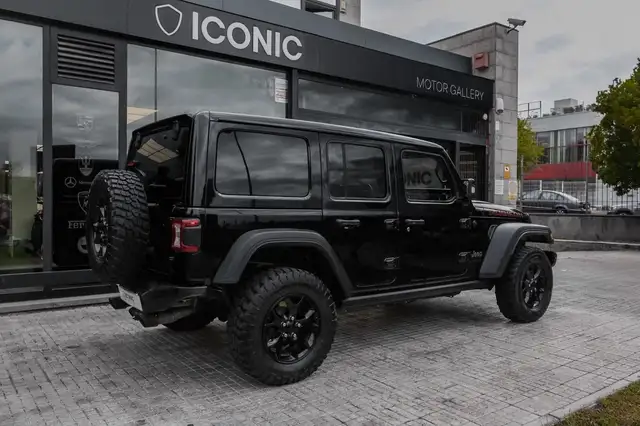Jeep Wrangler view 9