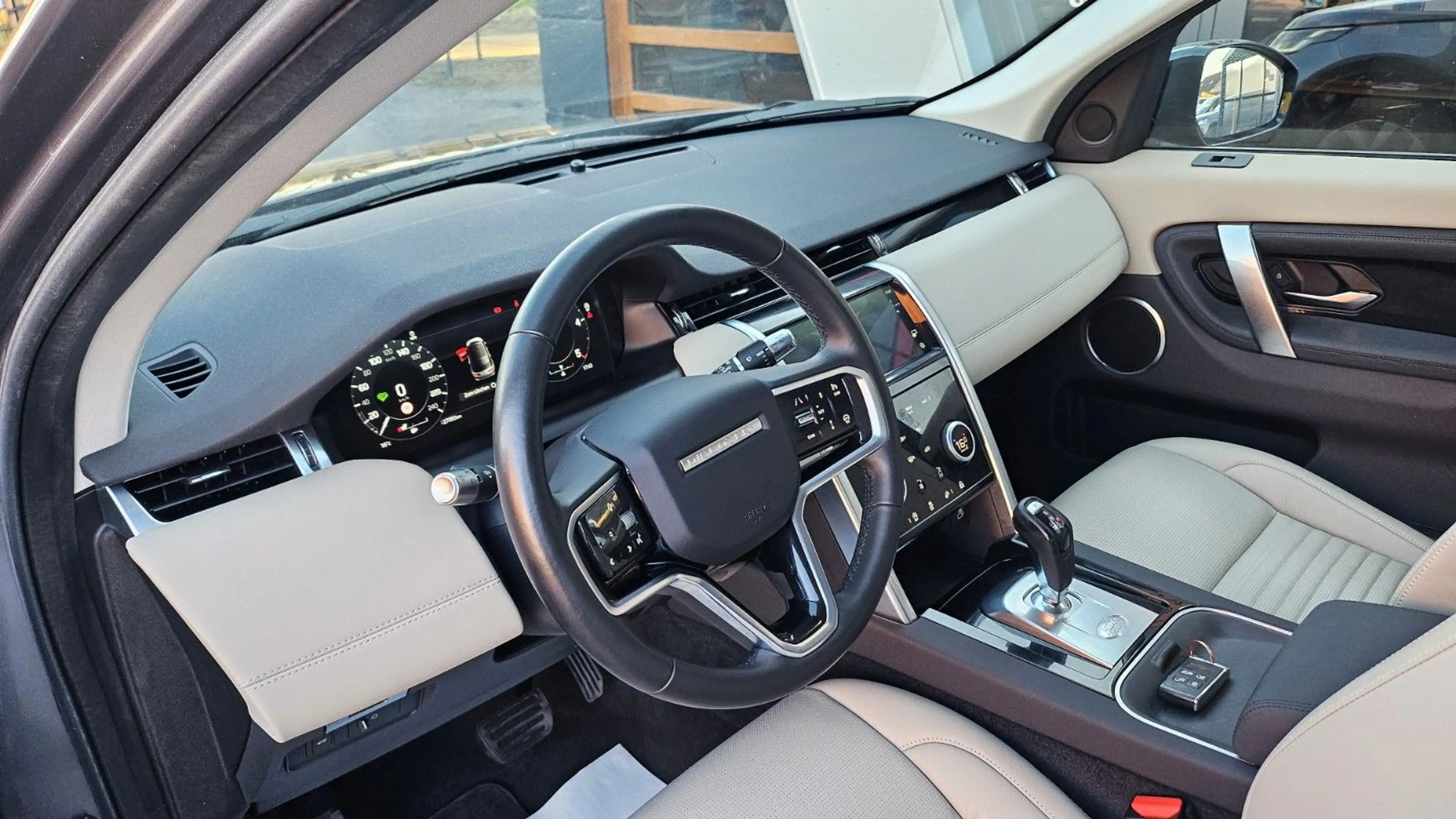 Land Rover Discovery Sport SE AWD/NAVI PRO/DA PRO/R.CAM — photo 11