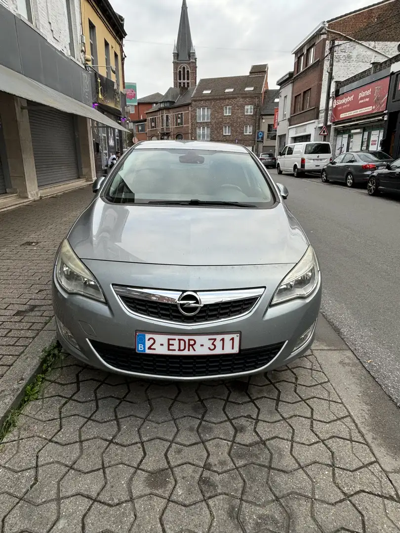 Opel Astra 1.7 CDTi ECOTEC Enjoy DPF - 1