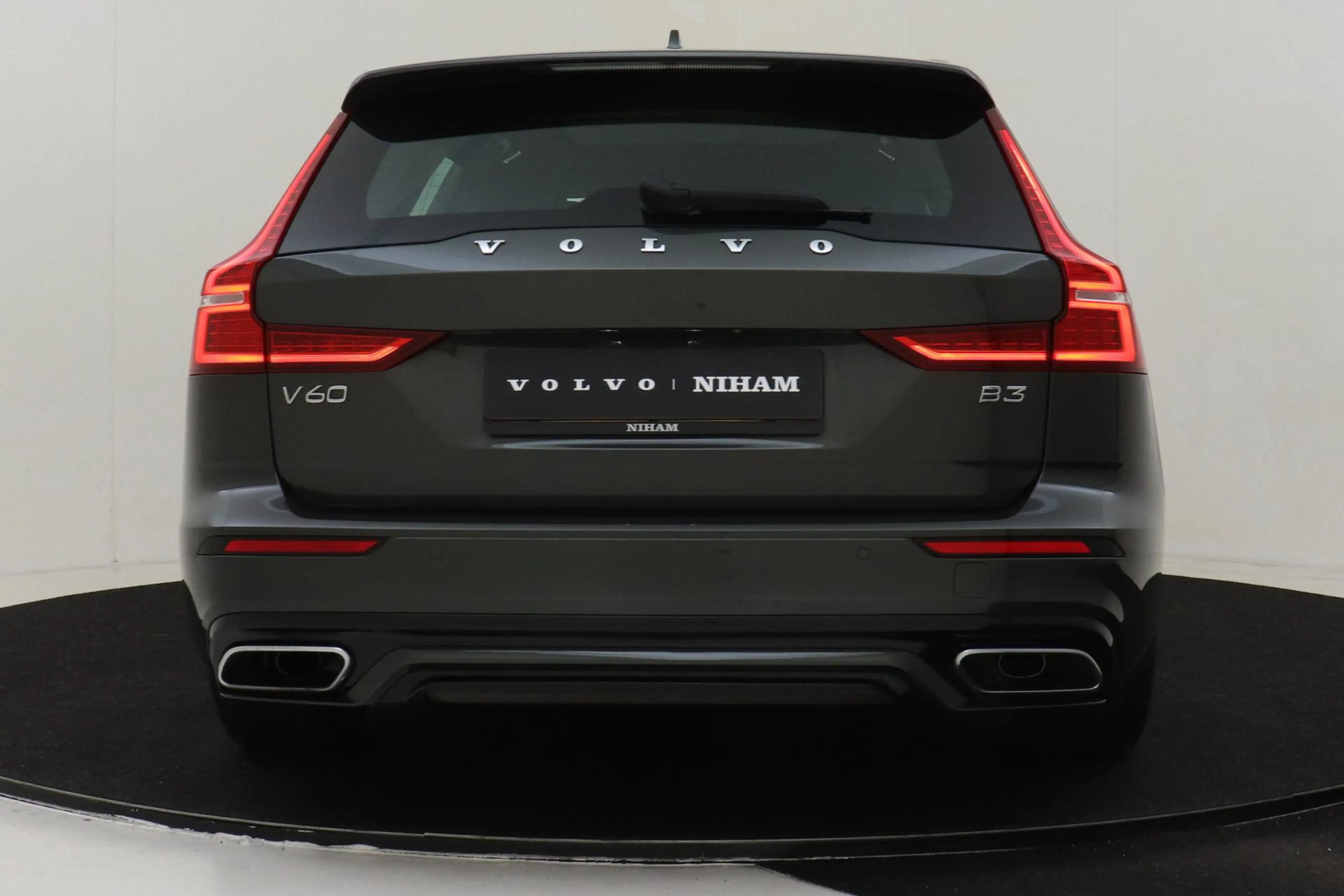 Volvo V60 B3 (M-HYBRID) R-DESIGN -PANO.DAK|ADAP.LED|CAMERA|S — photo 15