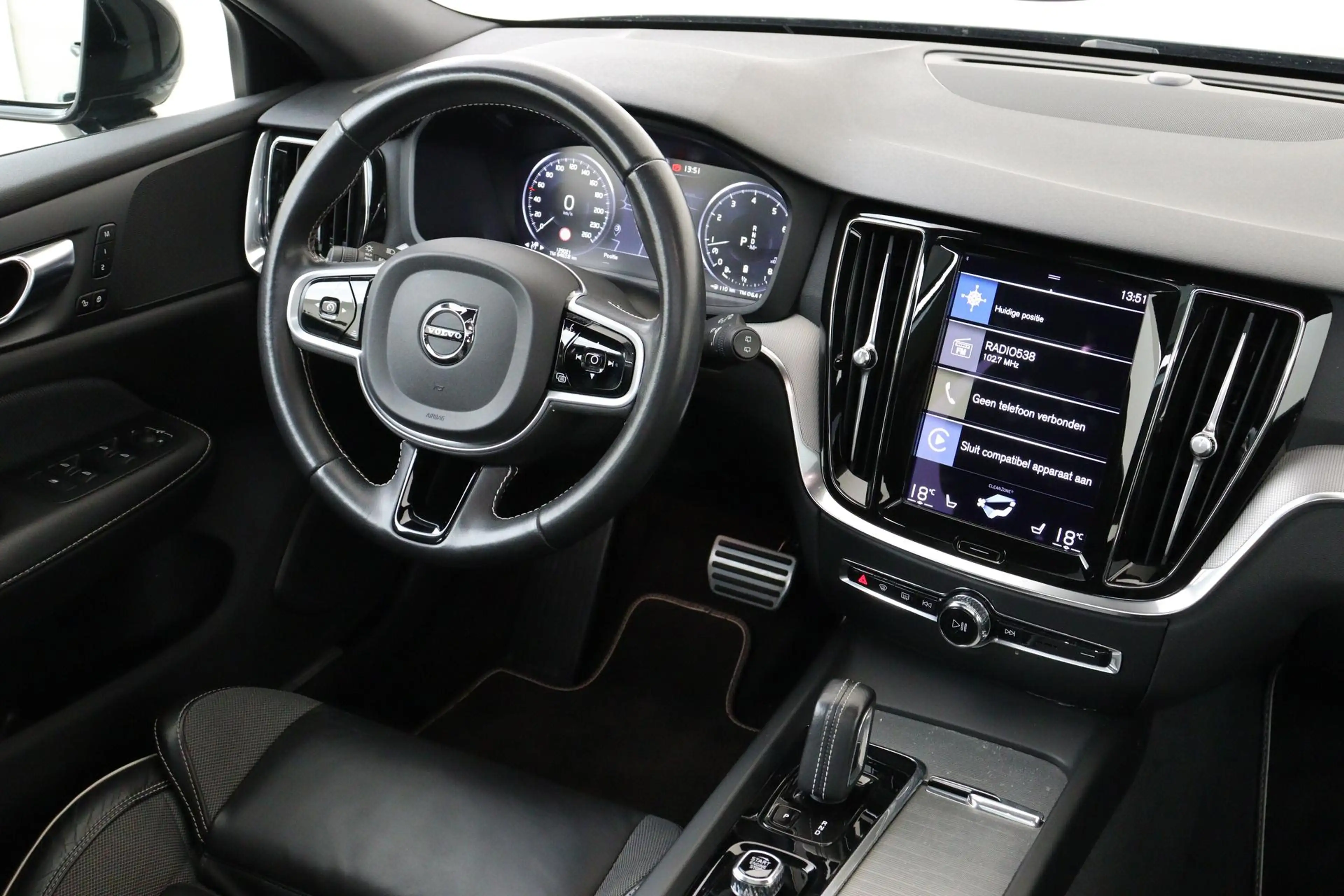 Volvo V60 B3 (M-HYBRID) R-DESIGN -PANO.DAK|ADAP.LED|CAMERA|S — photo 6