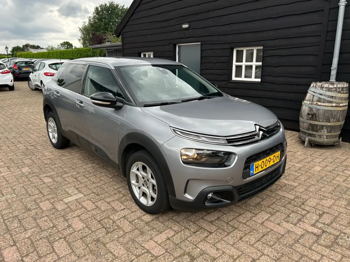 Citroen C4 Cactus 1.5 BlueHDi Business Grijs - 1