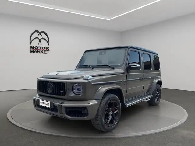 Mercedes-Benz G 63 AMG Premium Plus 585cv auto