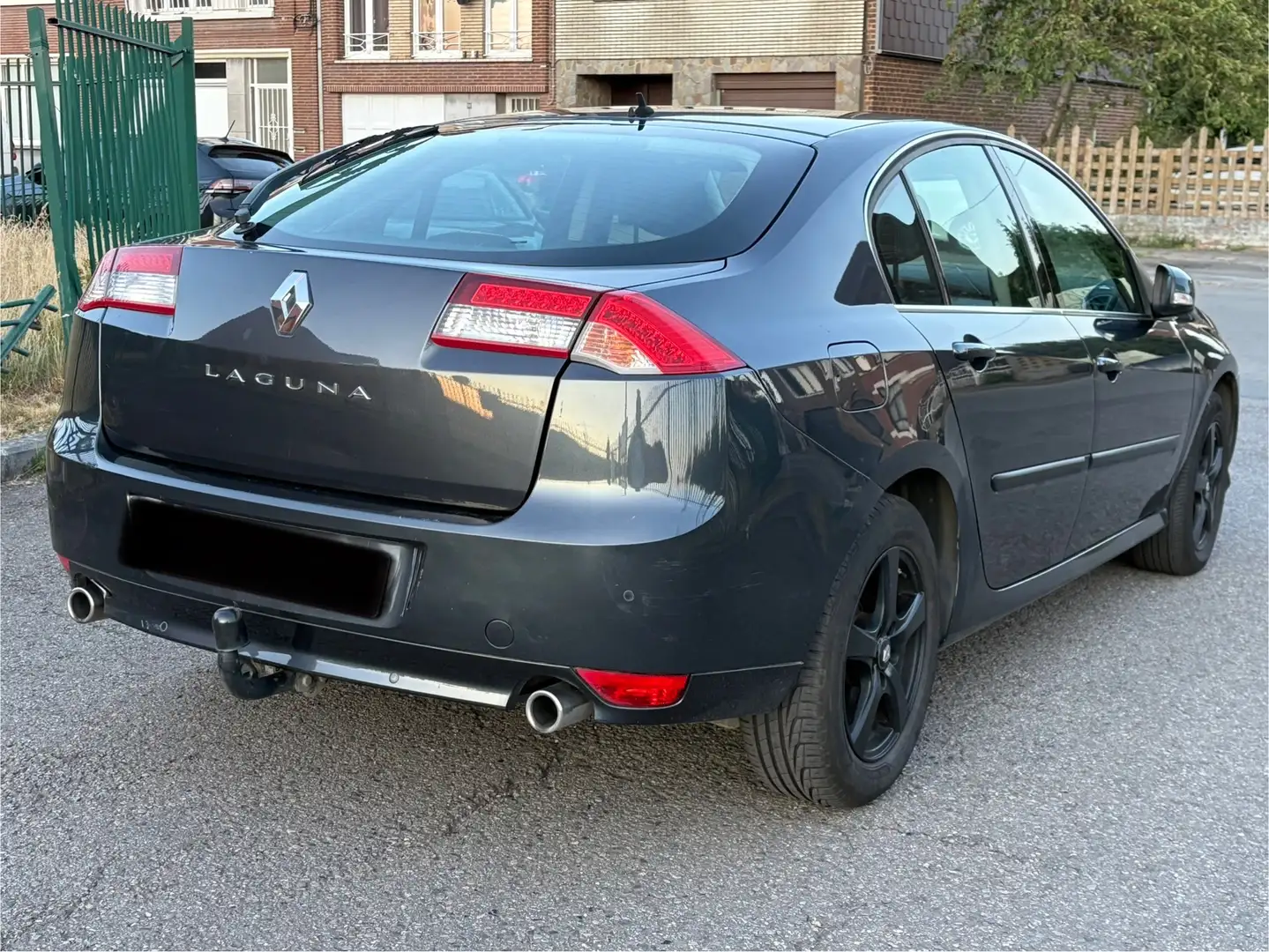 Renault Laguna 1.5 dCi 110 eco2 Bose Edition EDC - 1