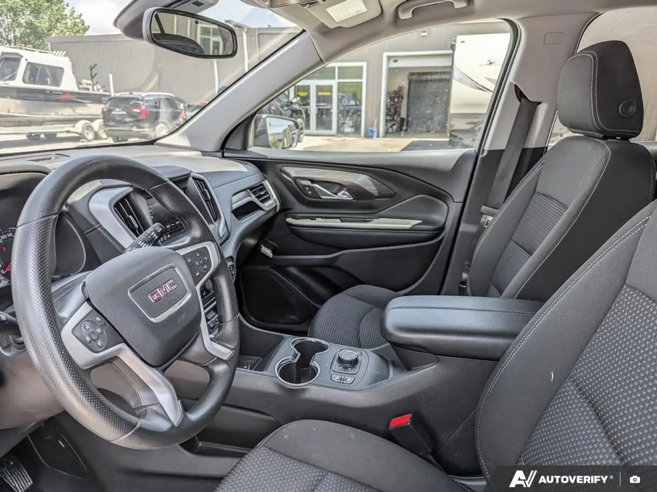 GMC Terrain снимка GMC Terrain