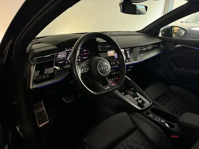 Audi S3 view 9