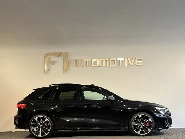 Audi S3 view 7