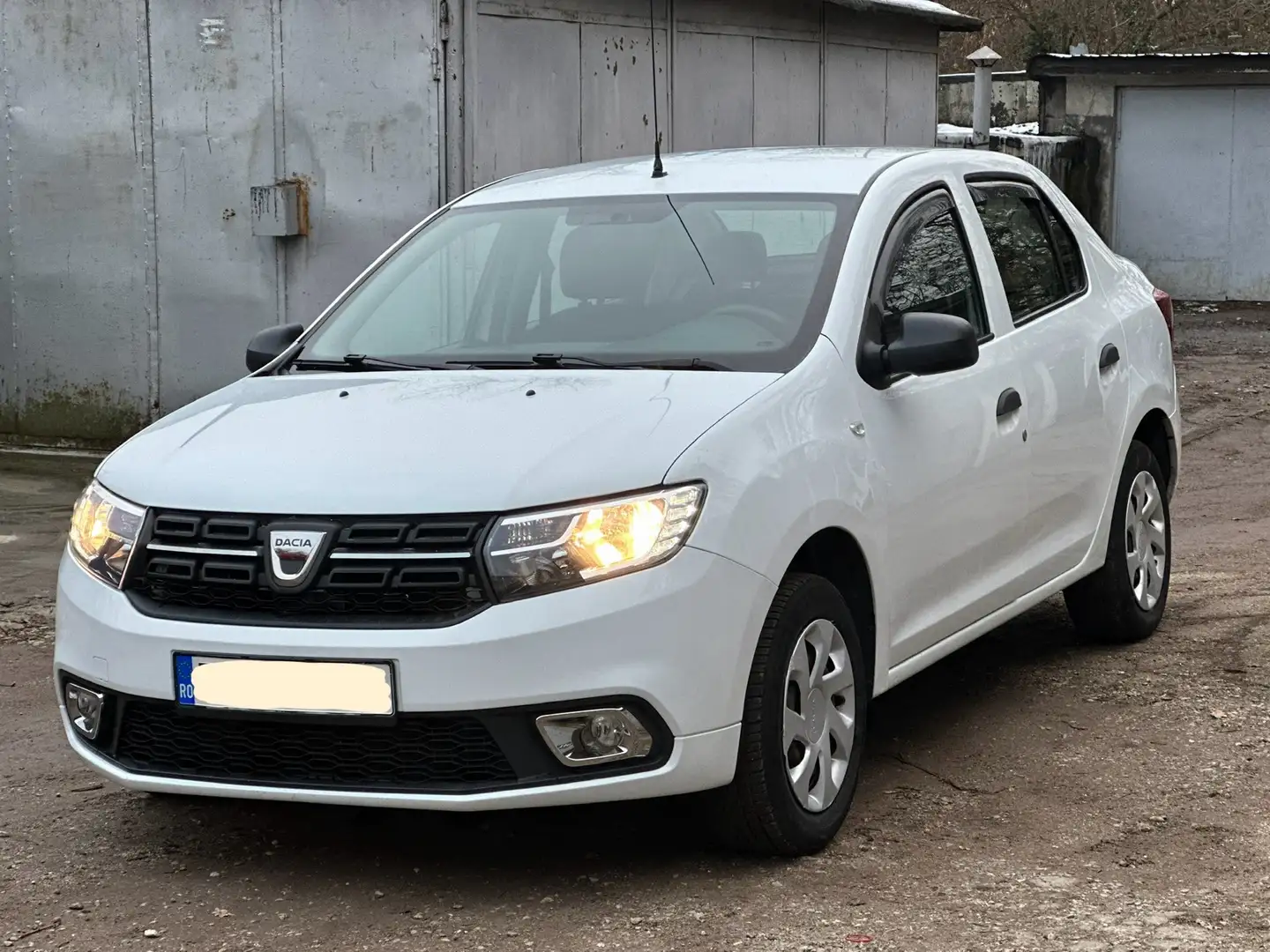 Dacia Logan 1.0 Comfort Bianco - 1