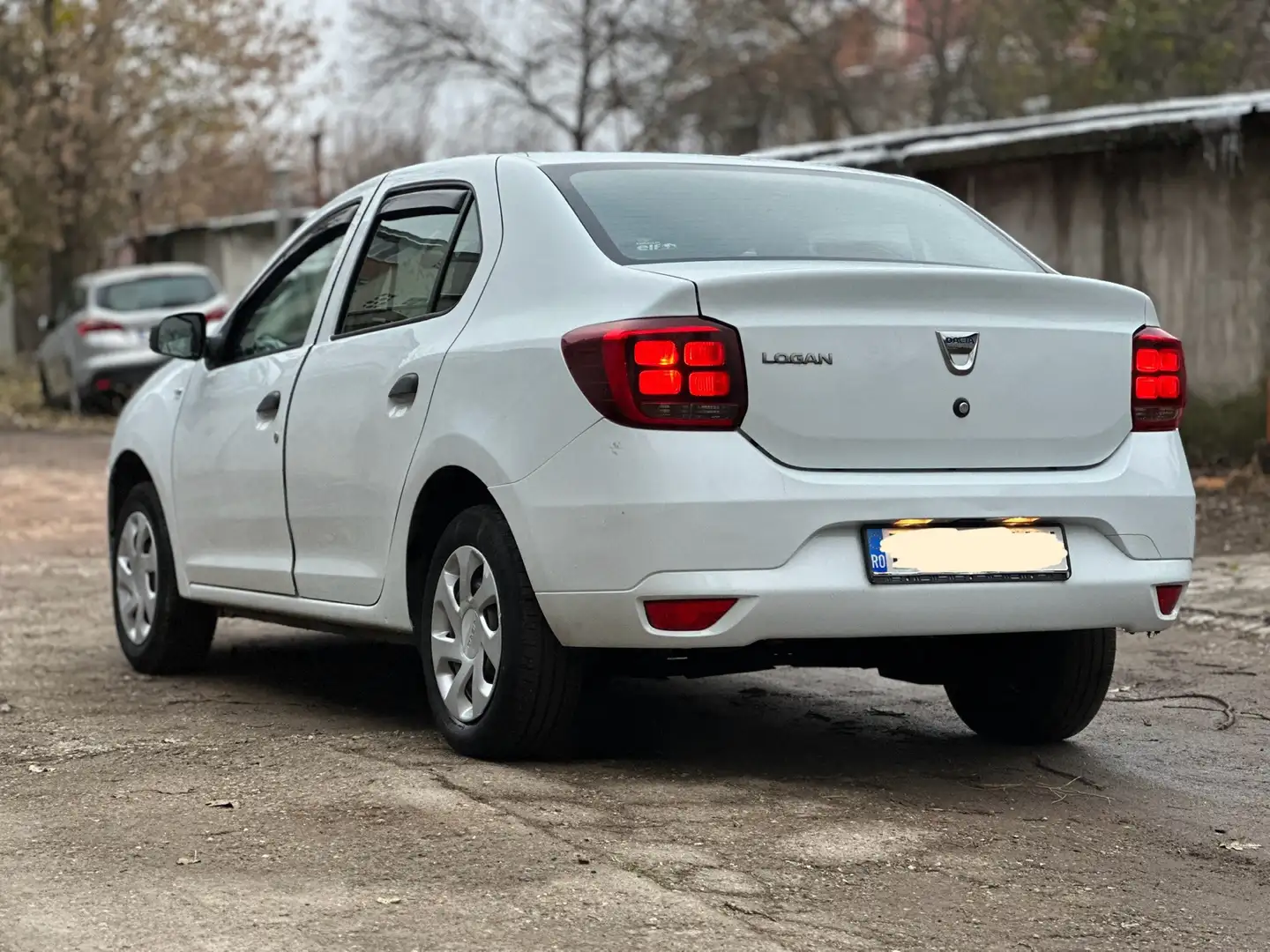 Dacia Logan 1.0 Comfort Blanc - 2