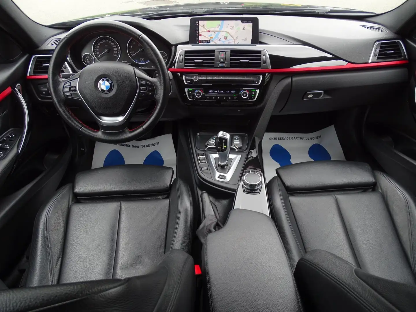 BMW 330 3-serie 330e Edition Luxury Line Purity High Execu Zwart - 2