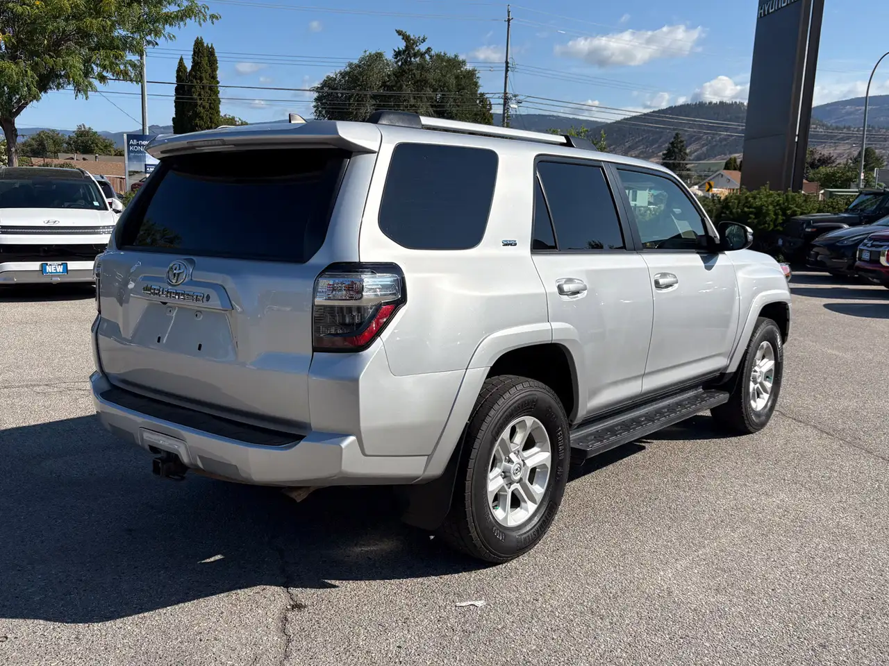 Toyota 4-Runner снимка Toyota 4-Runner