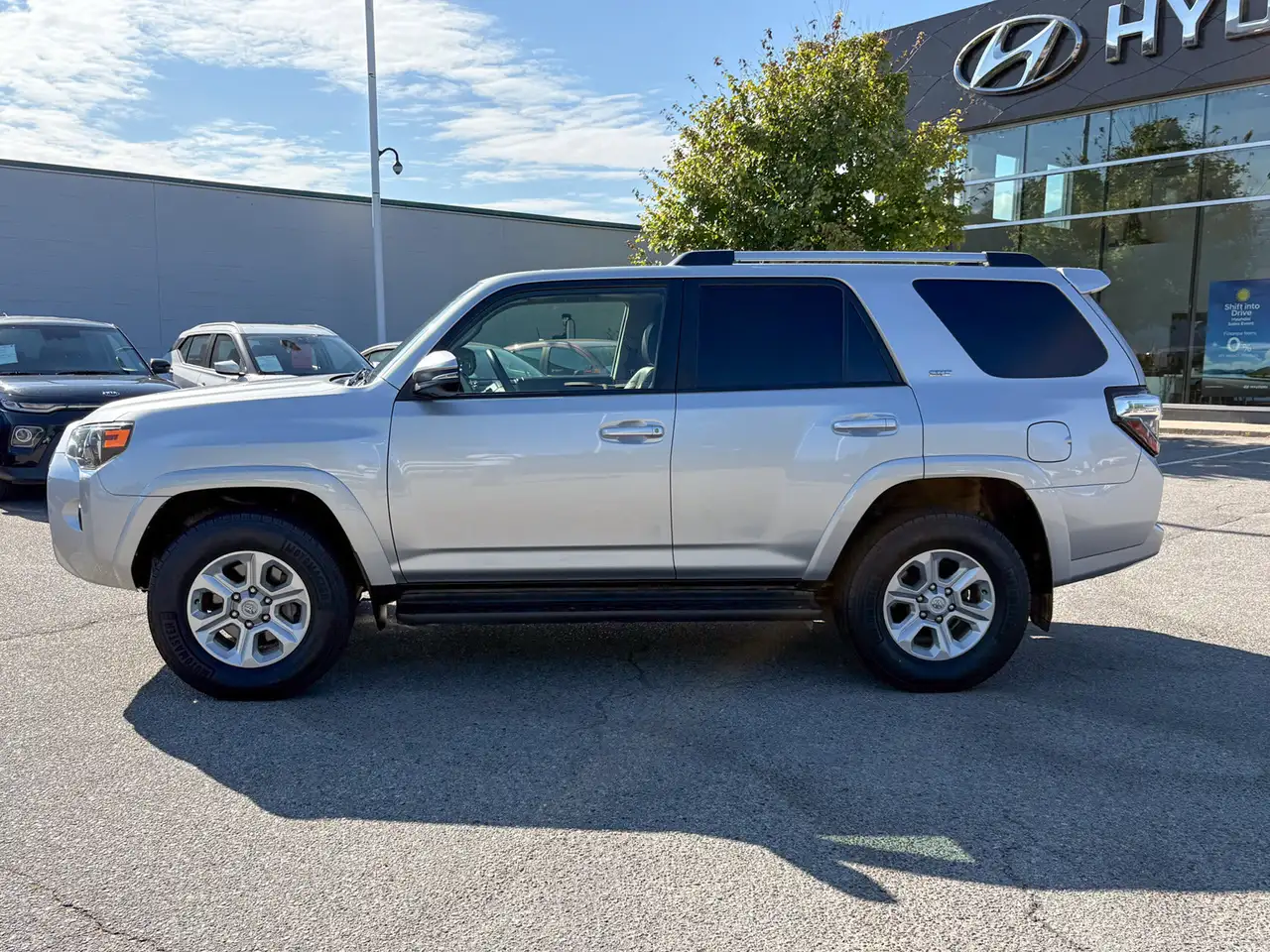 Toyota 4-Runner снимка Toyota 4-Runner