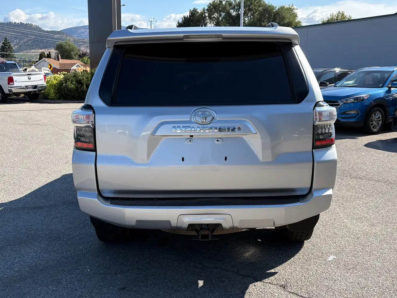 Toyota 4-Runner снимка Toyota 4-Runner