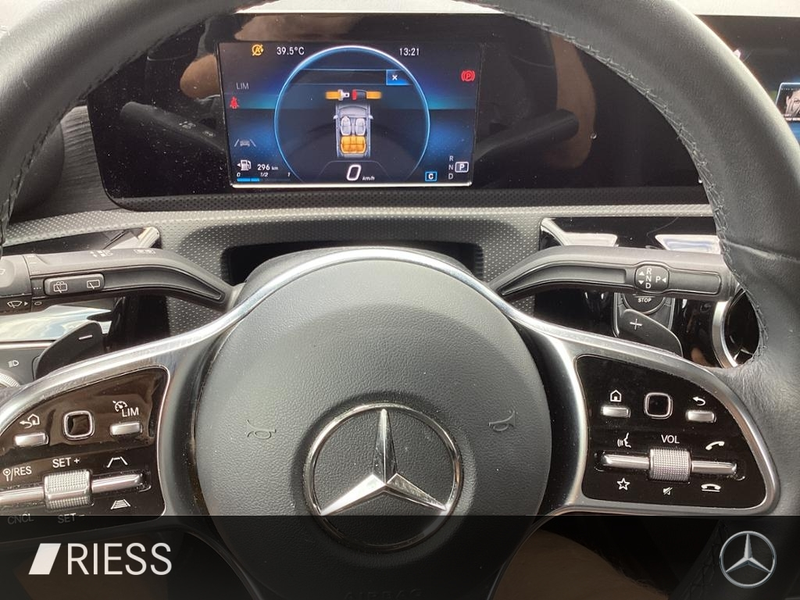 Mercedes-Benz CLA 180 d Shooting Brake ACC AUT Kam. KlimaA LED — photo 14