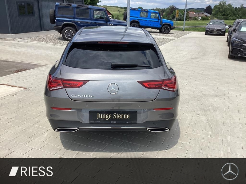 Mercedes-Benz CLA 180 d Shooting Brake ACC AUT Kam. KlimaA LED — photo 7