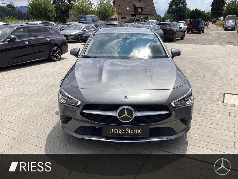 Mercedes-Benz CLA 180 d Shooting Brake ACC AUT Kam. KlimaA LED — photo 3
