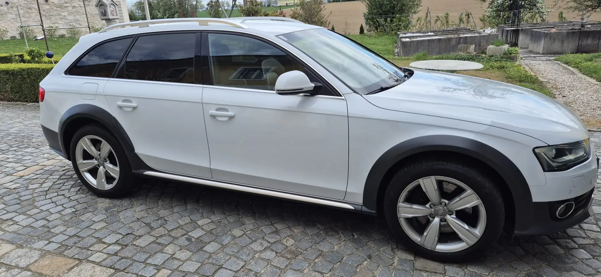 Audi A4 allroad A4 Allroad 3,0 TDI quattro clean diesel DPF S-tronic Weiß - 1
