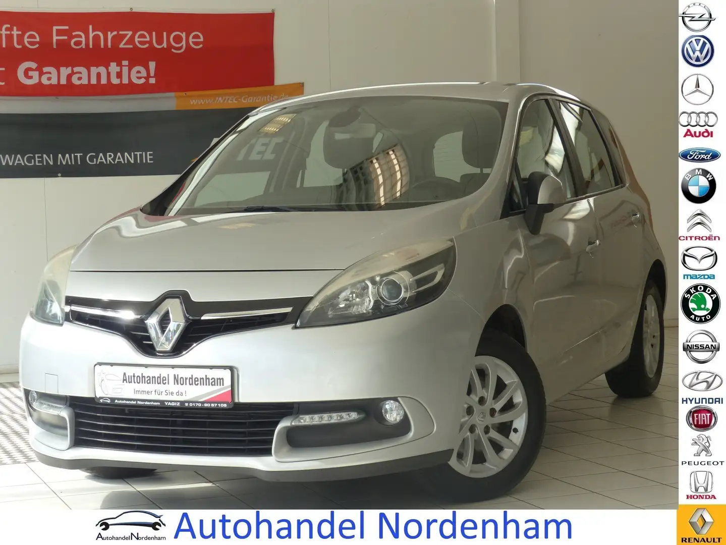 Renault Scenic 1.5 dCi Paris*KLIMAAUTOMATIK*NAVI*TÜV NEU* Silber - 1